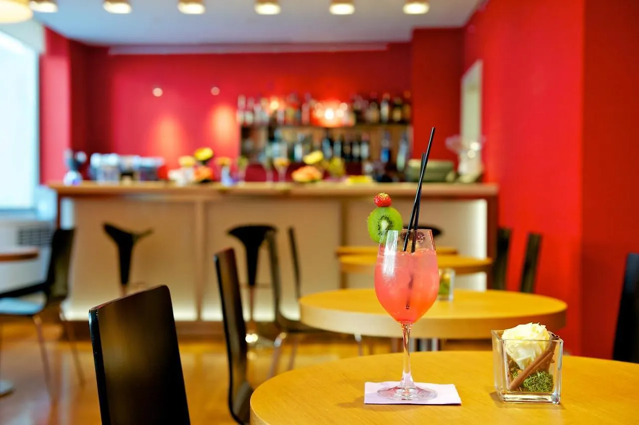 Hotel Mercure Milano Solari  Mailand