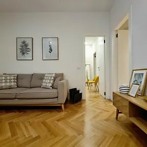 Apart Otel Serendipity - Duomo, Milano