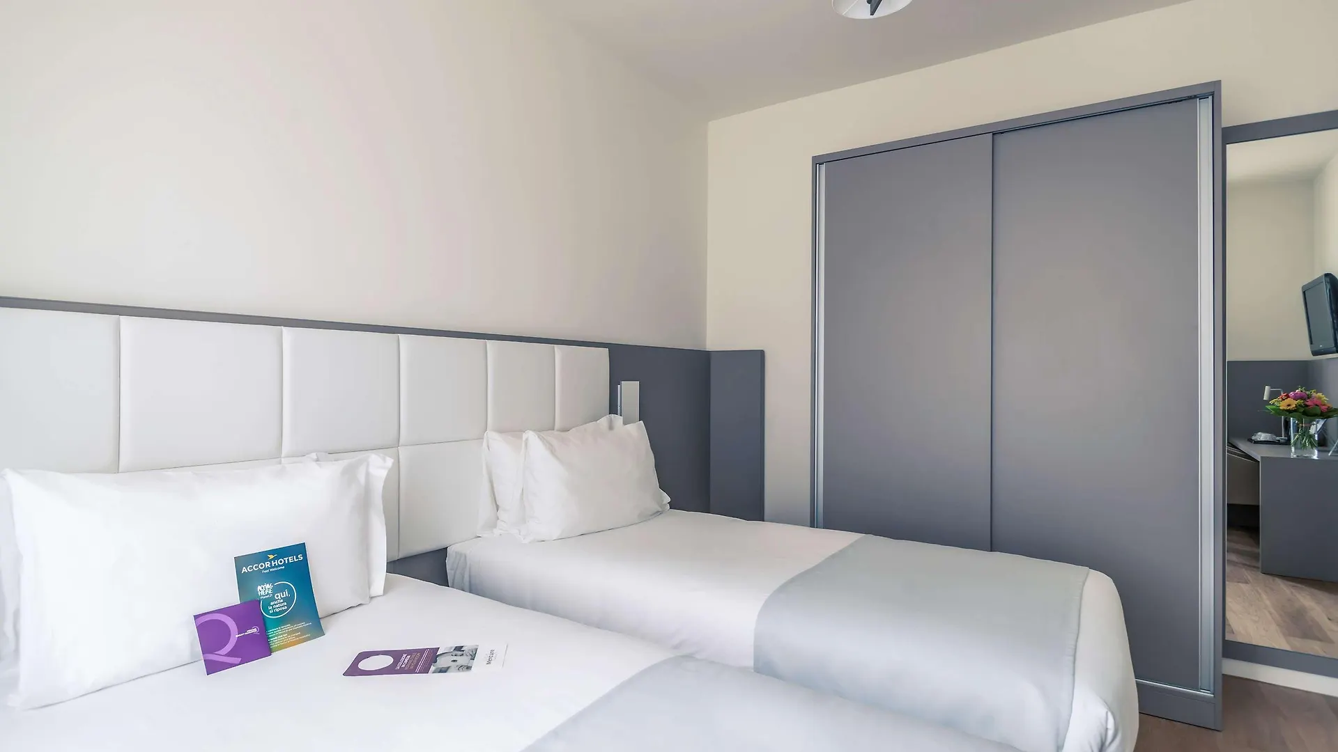 Hotel Mercure Milano Solari 4*,